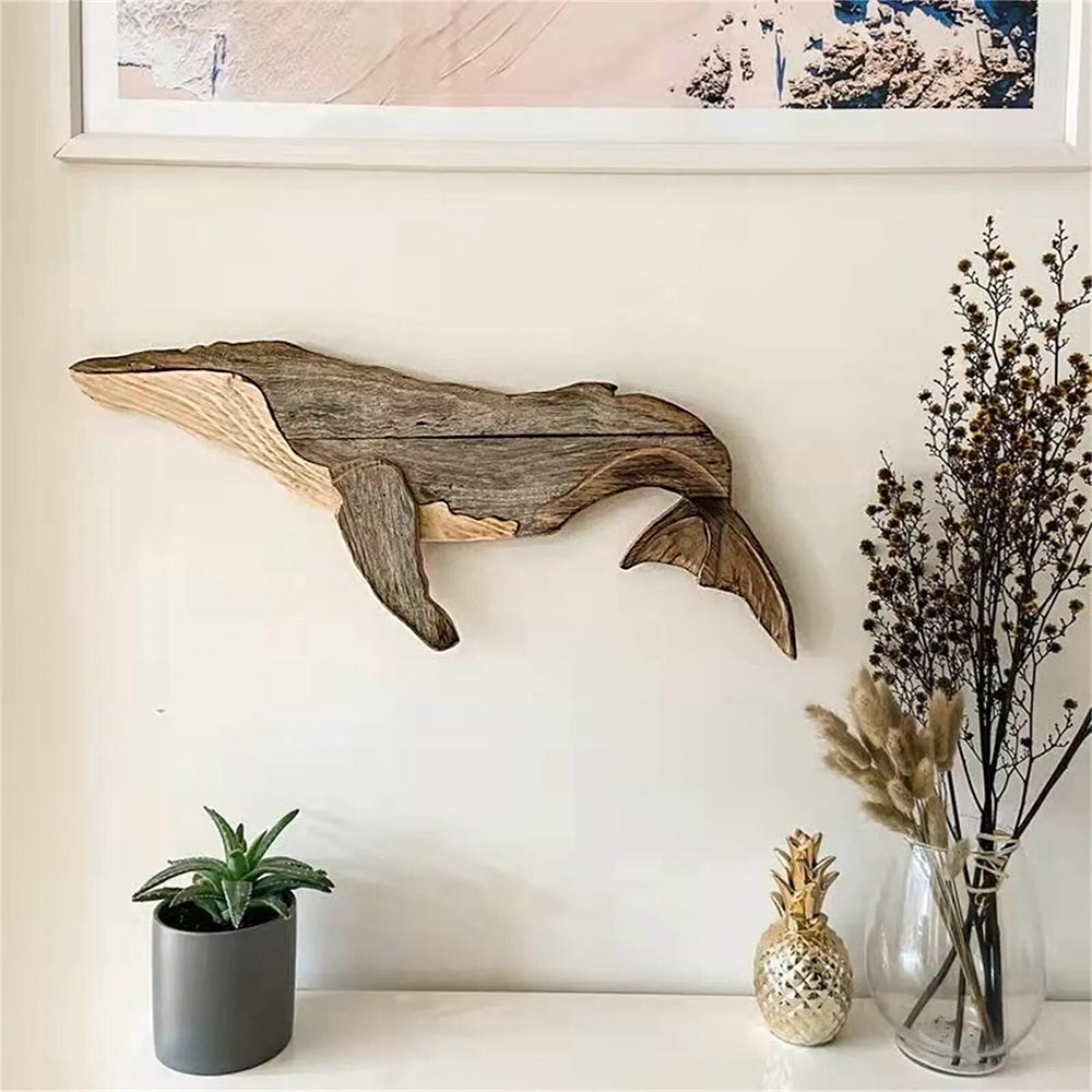 Wooden Whale - authentic Wall Art - Reclaimed Pallet Whale